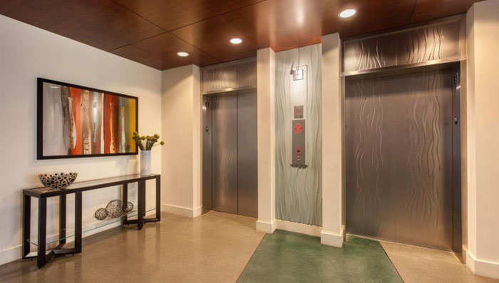 Nên lựa chọn loại thang máy tải khách nào