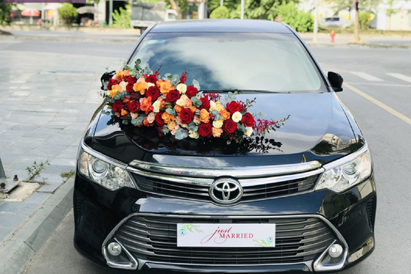 Tự trang trí xe hoa cưới theo ý thích, tại sao không?