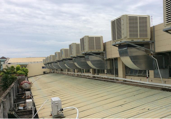 Ưu nhược điểm quạt làm mát hơi nước công nghiệp