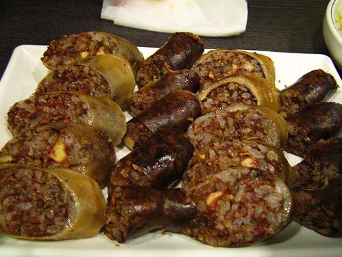 Cách làm món dồi bò cực kì ngon miệng