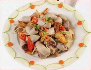 Cách làm món dồi trường chấy tỏi ngon miệng