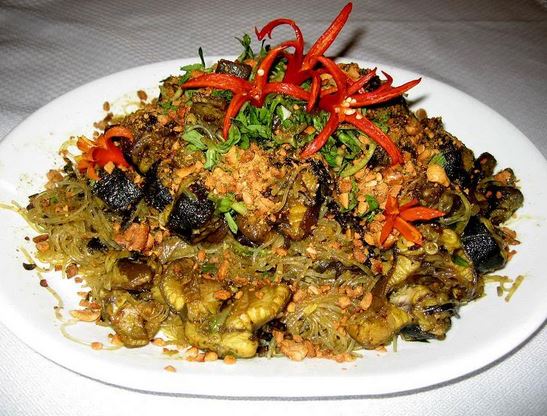 Hướng dẫn cách làm món lươn xào lăn ăn với bánh tráng