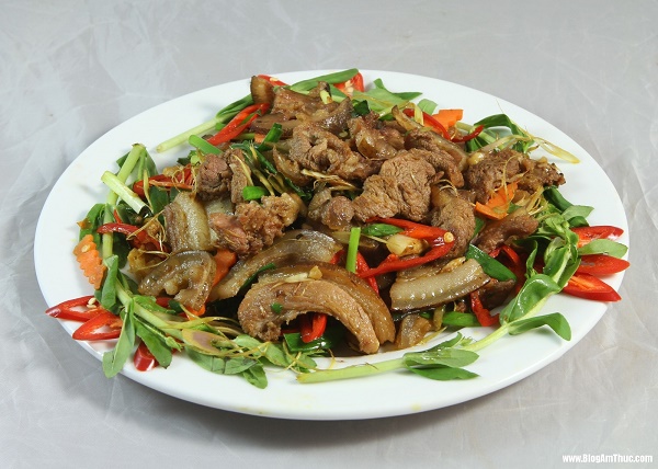 Cách chế biến món heo rừng xào lăn