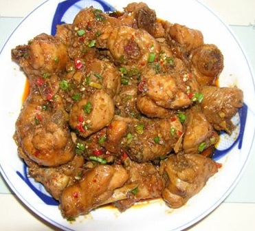 Cách nấu món đùi gà xào cay