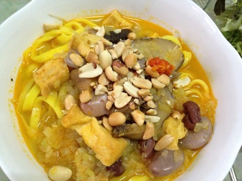 Cách nấu món mì quảng chay ngon