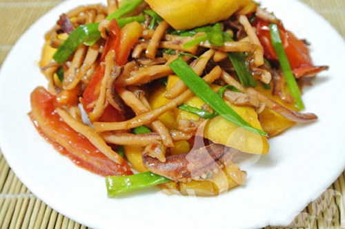 Cách nấu món mực khô xào chua ngọt hấp dẫn