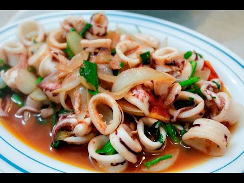 Cách nấu món mực xào hành tây cực ngon