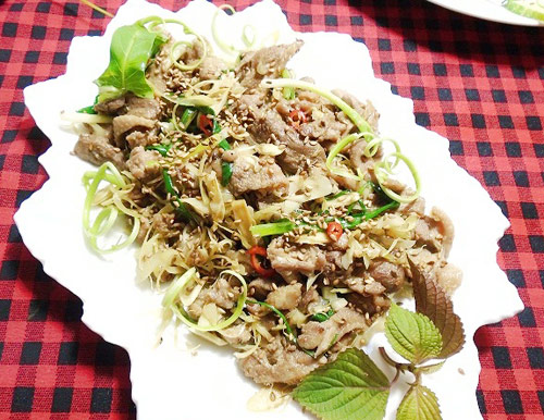 Cách nấu món ngan xào sả ớt đơn giản