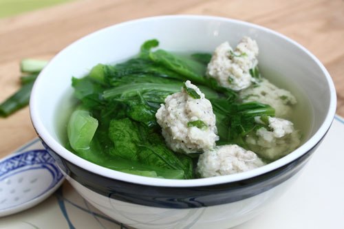 Cách nấu canh rau cần ô cá thác lác