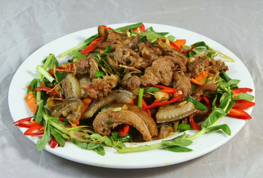 Cách nấu món thịt bê xào sả ớt thơm ngon