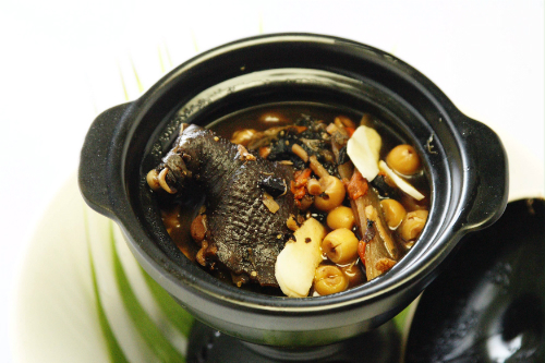 Hướng dẫn cách làm món gà ác tiềm thuốc bắc