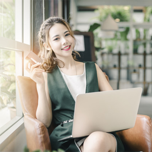 Tác giả Quang Vũ