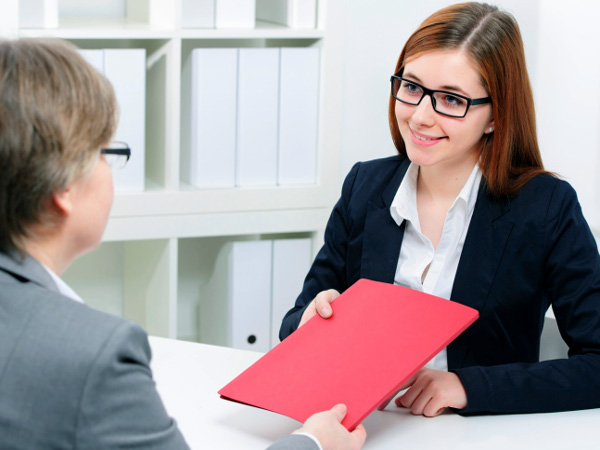 Thang máy tải khách